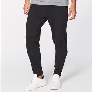 BRAND NEW Men’s Lululemon Cross Cut Jogger Pants